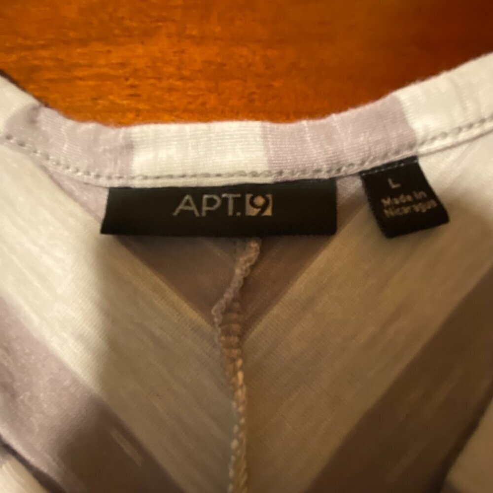 Apt 9 Grey and White Striped Blouse - Picture 4 of 9